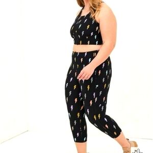 Performance Core Active SET - lightening bolts